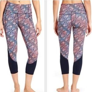 Athleta‎ Tapestry Chatarunga Capri Leggings Size X-small 349262